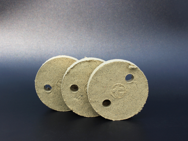 东源县圆形双孔艾饼5.3*0.6CM